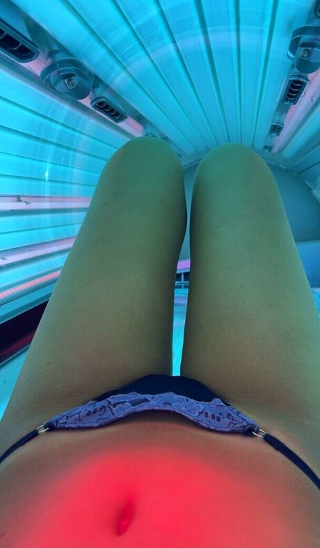 Nellytheoneandonly sexy model galleries