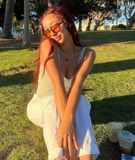 Olivia Jordan model nice img