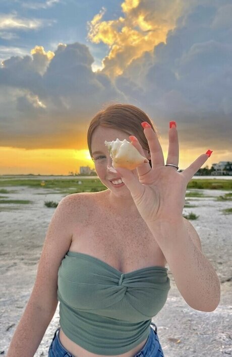 huge natural tits onlyfans beautiful galleries