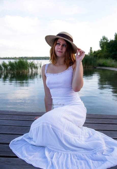 big onlyfans nude photo