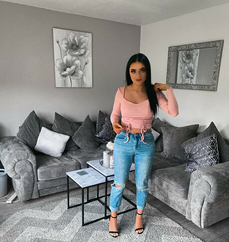 VicTB sexy pornstar pic