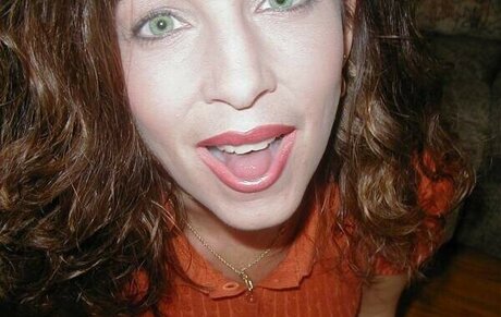 Redclouds Leigh model erotic archive