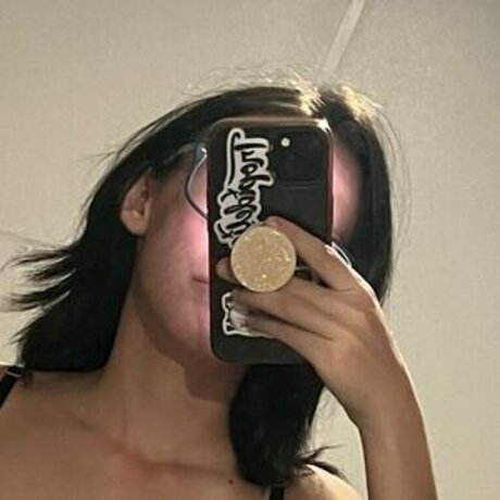 Maxie618 exclusive actress img