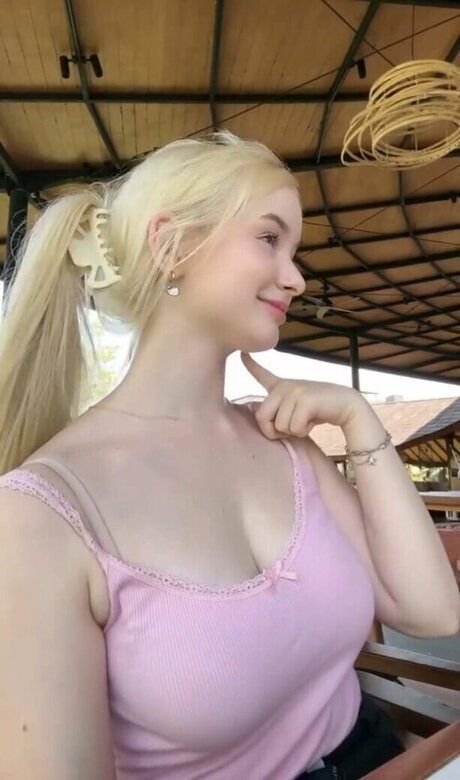 Dasha Gartman pornstar xxx pics