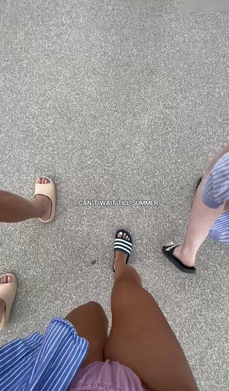 Lea Breuer star hd img