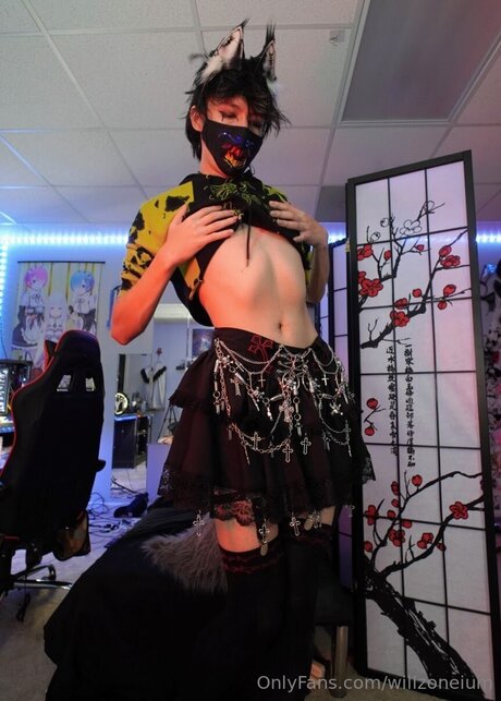 shemale fucks girl onlyfans hot sex img