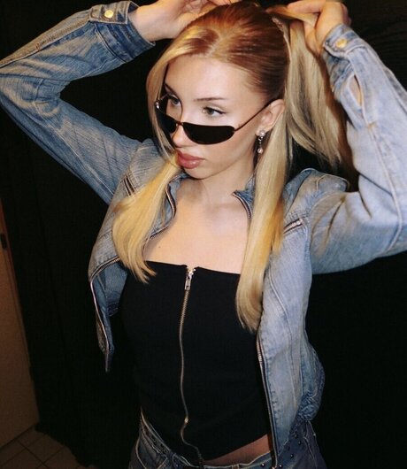 Tamara becca hot star gallery