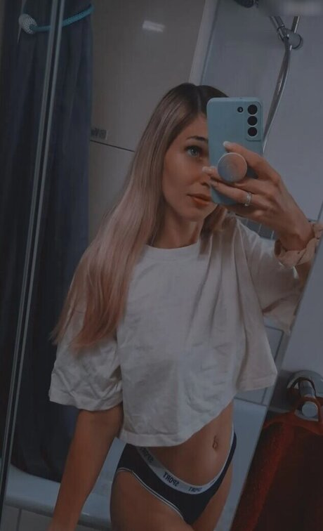 waitress onlyfans free nude pic