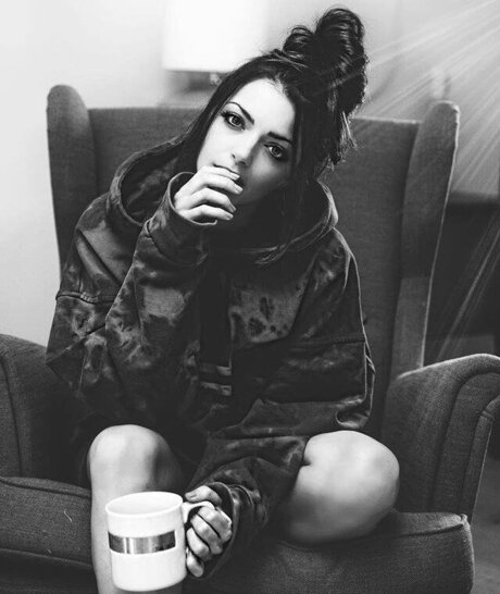 Anne Menden high quality star pictures