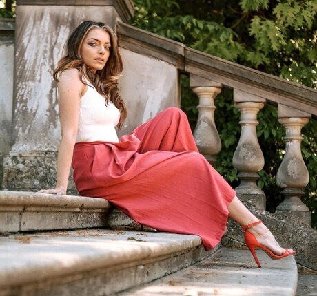 Anne Menden naked star archive