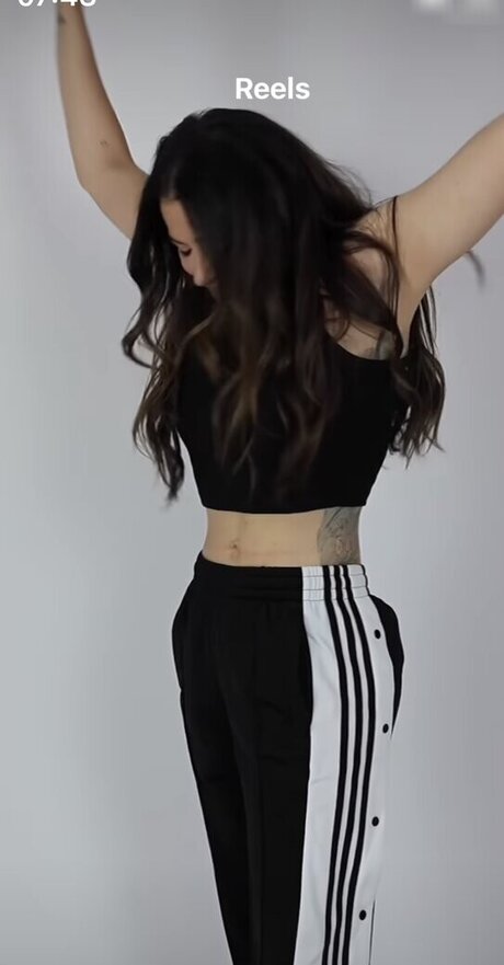 Anne Menden adult model pic