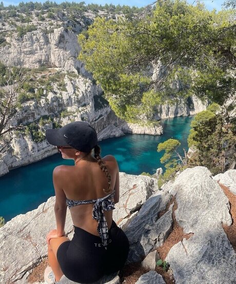 Marina mndn star best photo