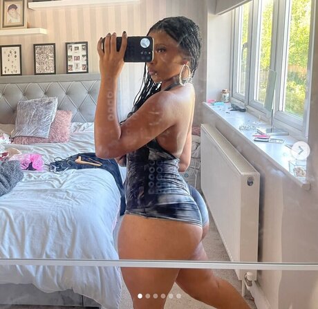 goldenbihxo star erotic images