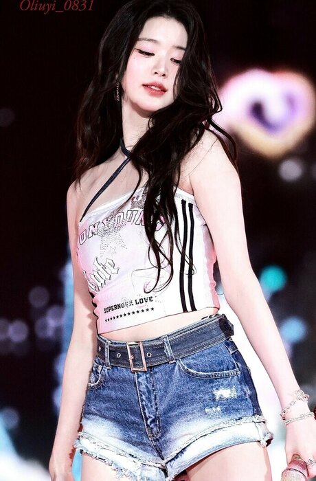 Jang Won young model top photos