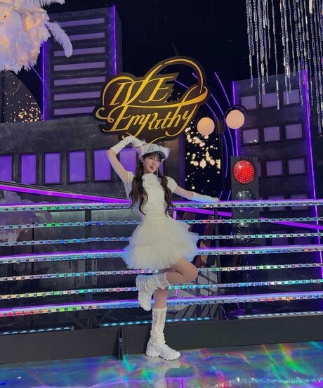 Jang Won young model nudes image