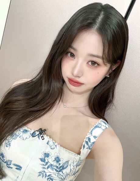 Jang Won young pornstar perfect images