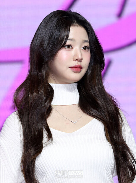 Jang Won young naked model images