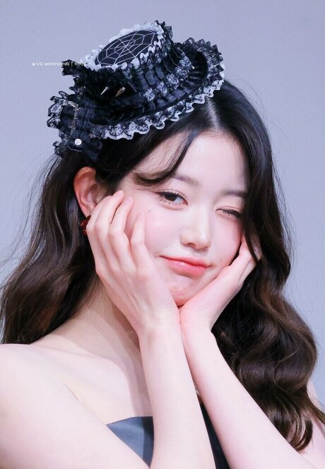 Jang Won young model high quality pics