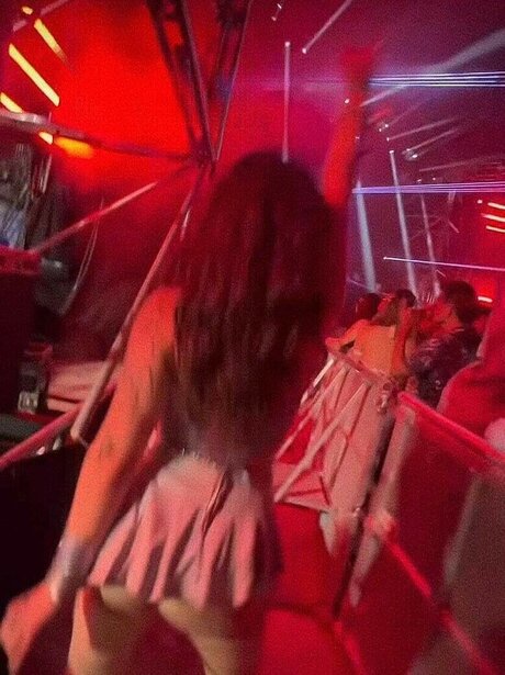 blonde babe onlyfans hot sexy gallery