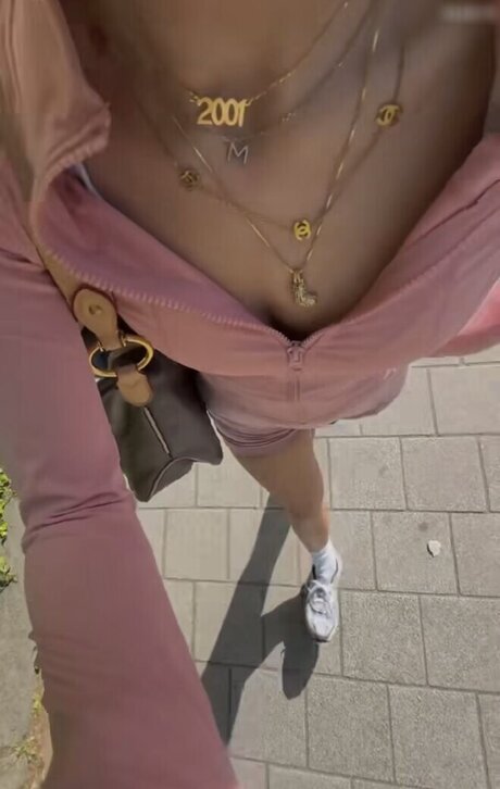 Lillimsr sex model pictures