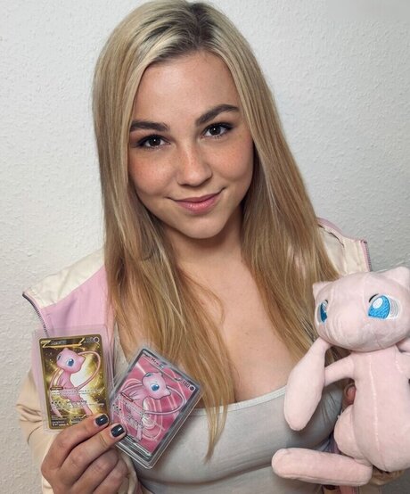 blonde trans onlyfans art porn gallery