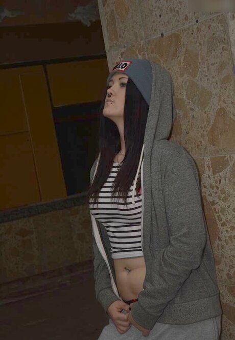 Laura Knoblauch top model photos