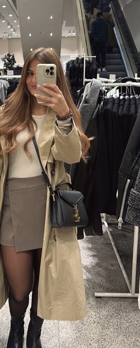 blonde handjob onlyfans beautiful nude galleries