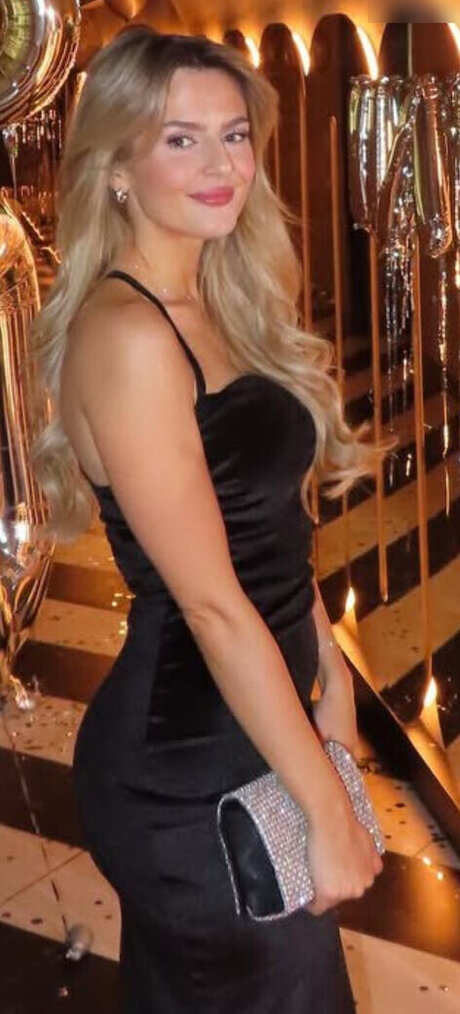 Melina msxou sexy pornstar galleries