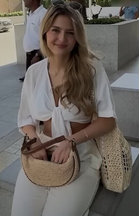 Melina msxou model best pictures