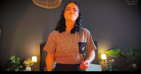 FreakinMagical model pornographic photo