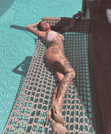 Kate Merlan model adult photo