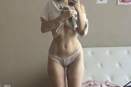 Elissa Beck nudes actress image