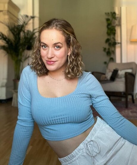 Justleo pornstar pretty pictures