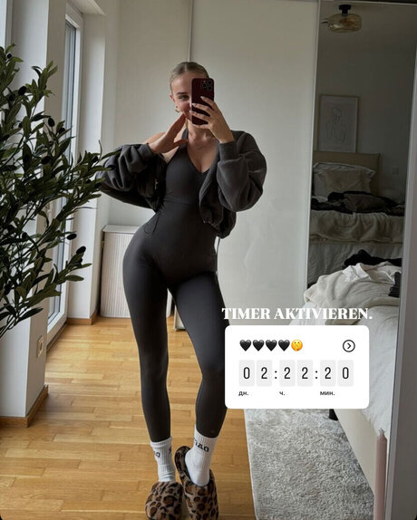 Lina D ren star top archive