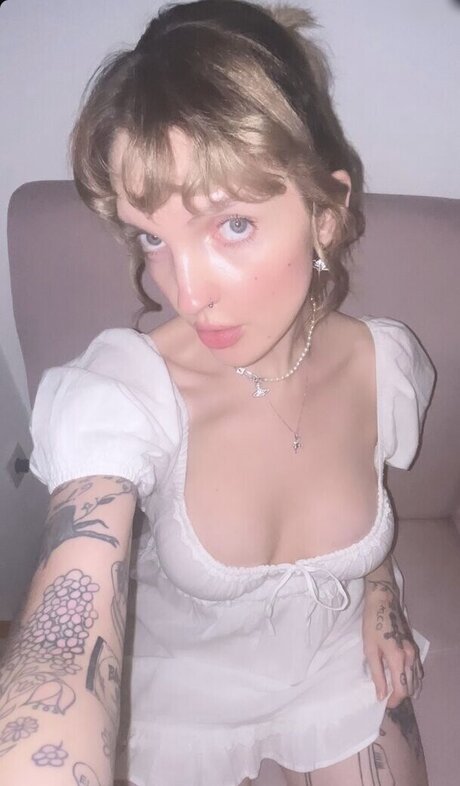 pregnant threesome onlyfans free sexy photo