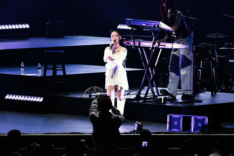 Bella Poarch art model galleries