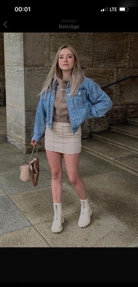 thick latina milf onlyfans sexy photo