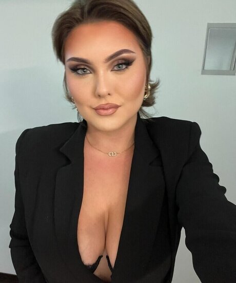 JohannaMuellner pornstar beautiful galleries