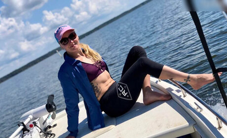 Valentina Shevchenko art star pics