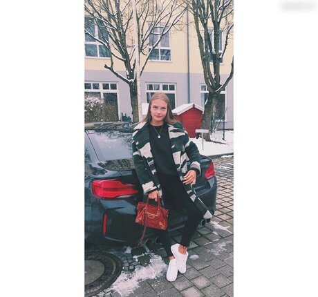 bikini nude onlyfans pretty photo