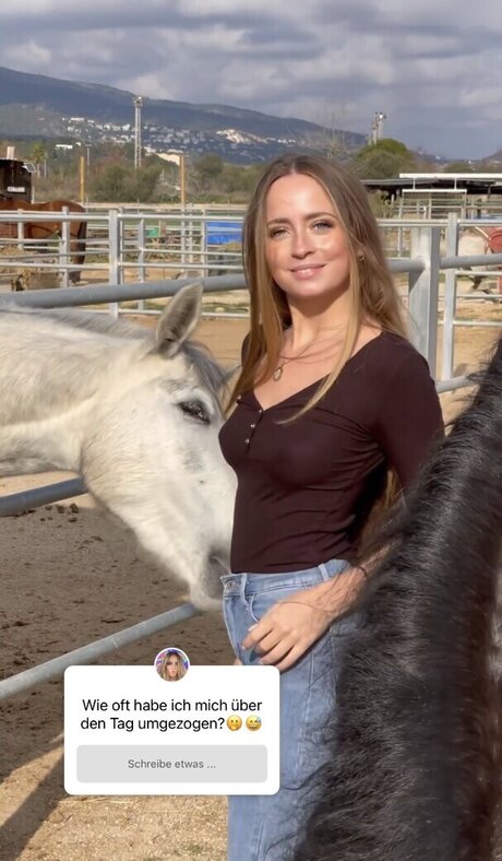 squirt teen onlyfans free nude picture