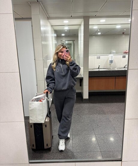 xxx asian onlyfans exclusive pictures