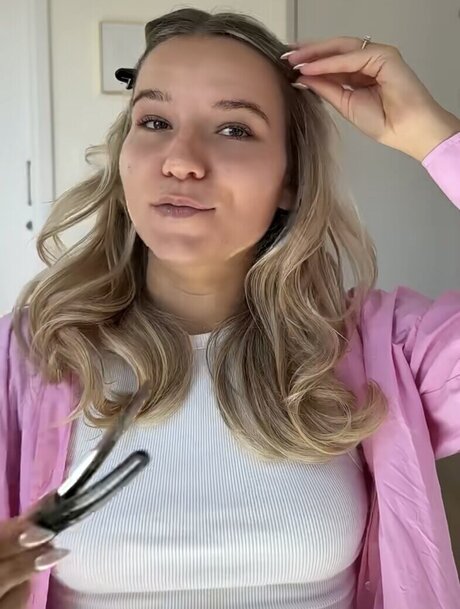 old young lesbian onlyfans free naked pics