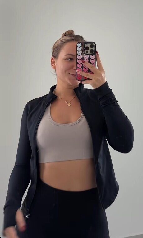 princess asian onlyfans hot nude picture