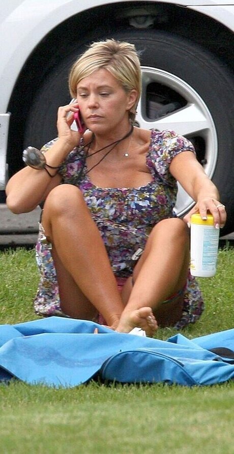 female popular onlyfans nude photos