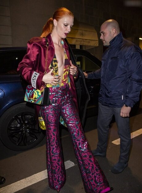 non nude onlyfans top picture