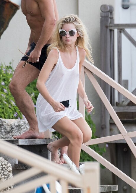 OOPS International pornographic model gallery