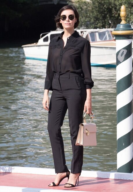 squat onlyfans art naked pics