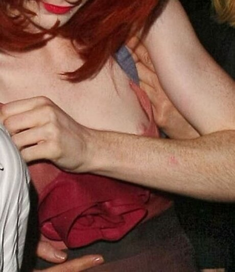 old young lesbian onlyfans pornos picture