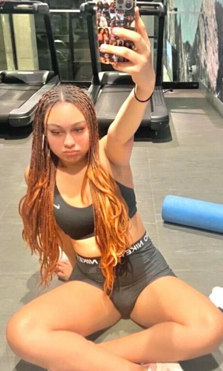 veondremitchell art pornstar picture